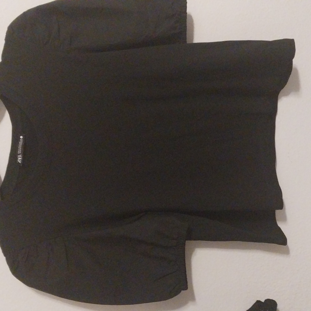 Zara Black Puff Sleeve Top